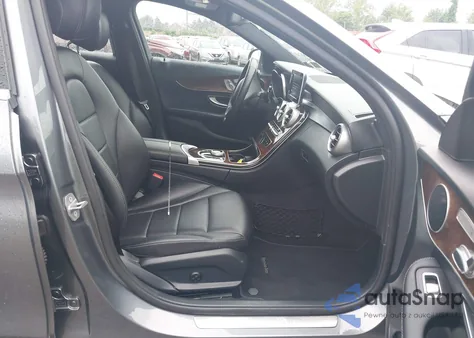 2018 Mercedes-Benz C 300 4Matic из США, поврежденный, VIN WDDWF4KB6JR410237